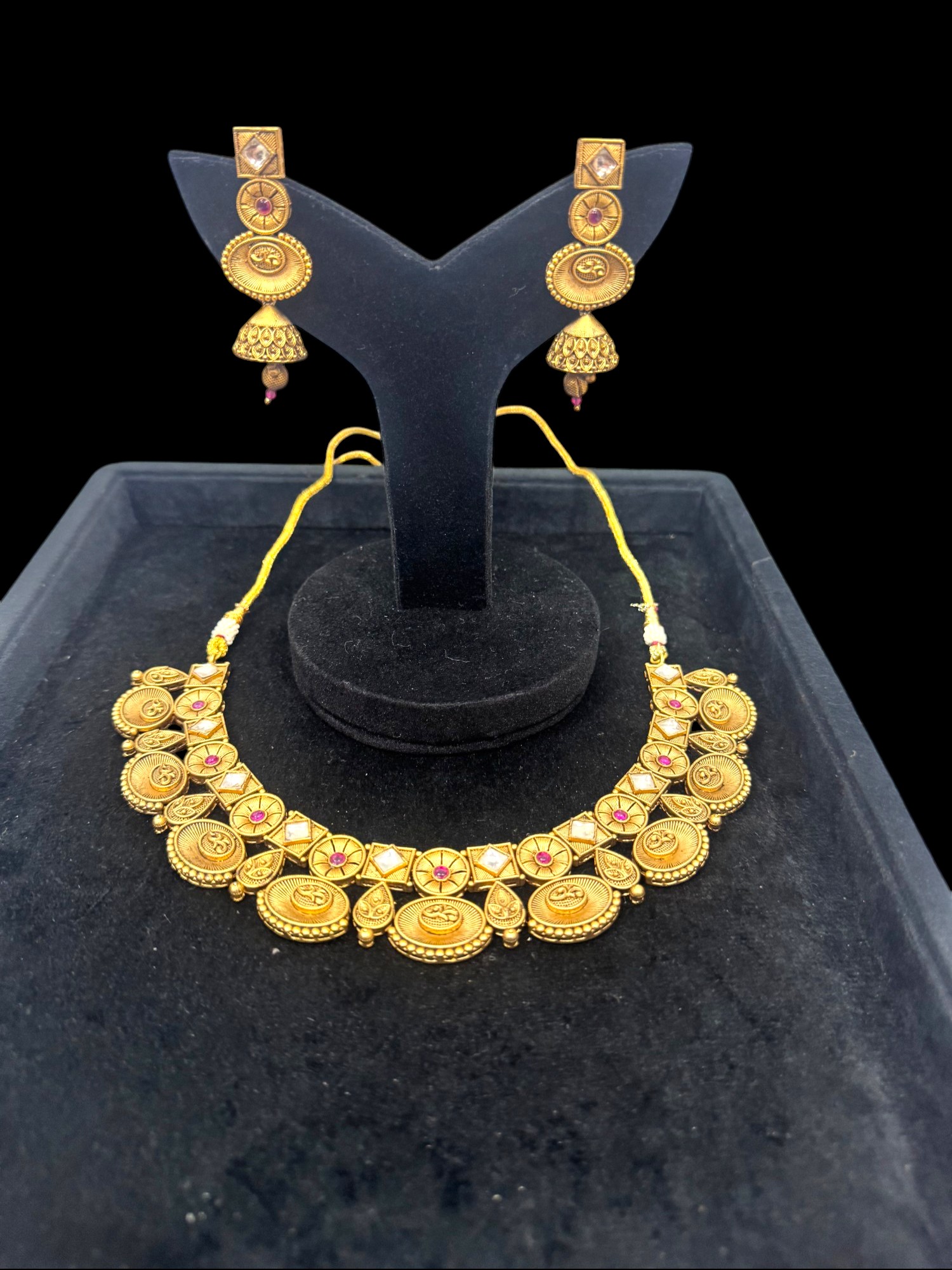 Necklace 22